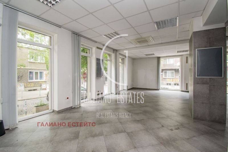 Продава  Магазин град София , Оборище , 108 кв.м | 81516358