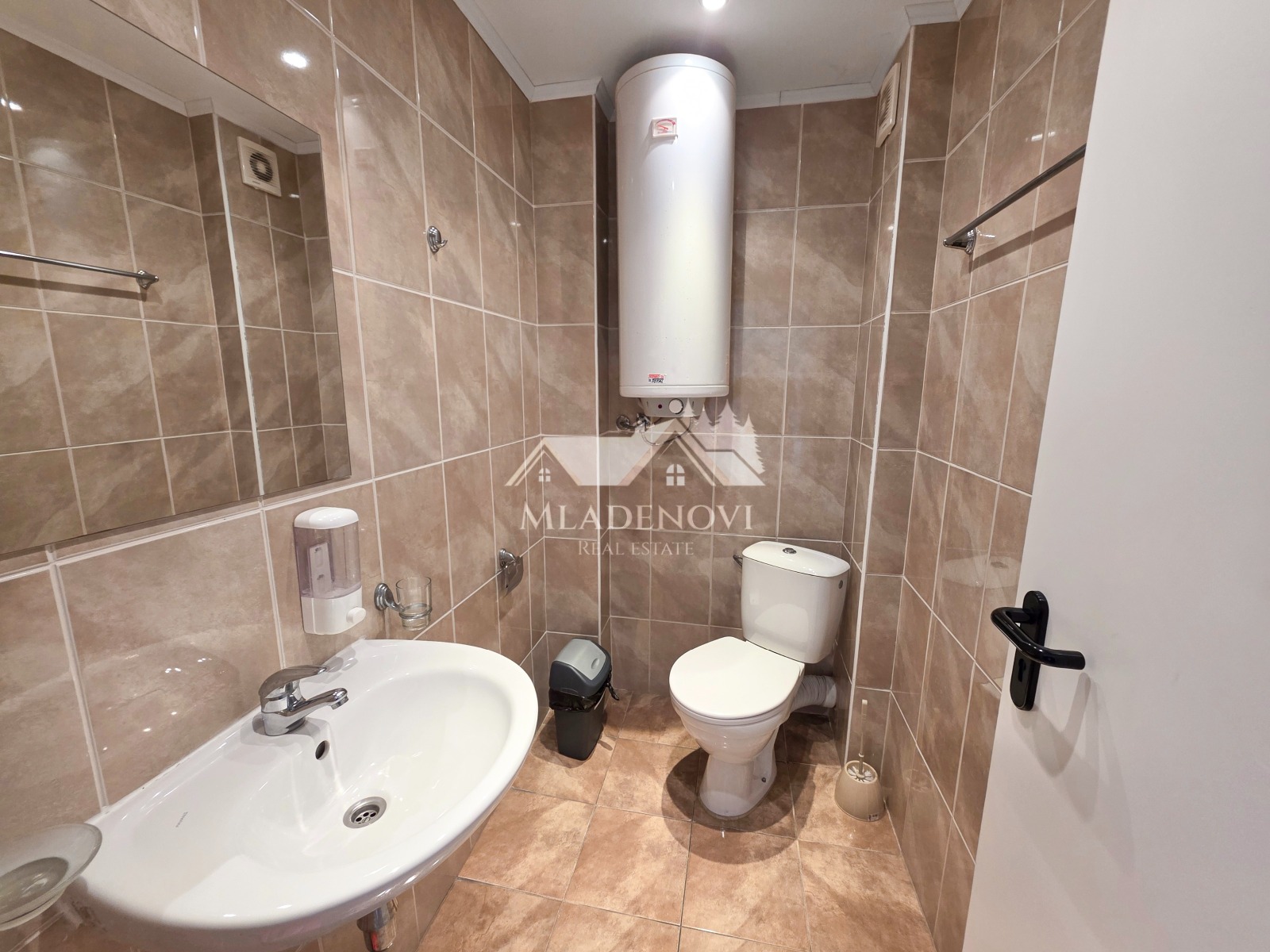 Продава 2-СТАЕН, гр. Ахелой, област Бургас, снимка 7 - Апартаменти - 56130589