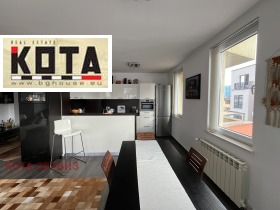 Продава 4-стаен