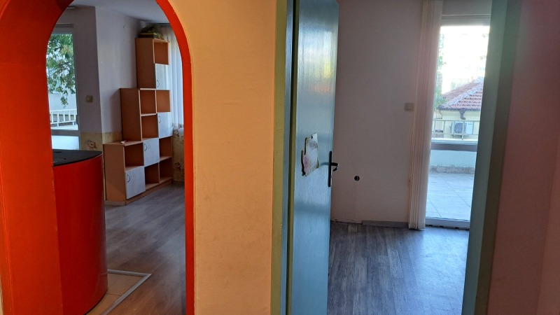 Te koop  2 slaapkamers Plovdiv , Kjutsjuk Parizj , 90 m² | 32110262 - afbeelding [11]