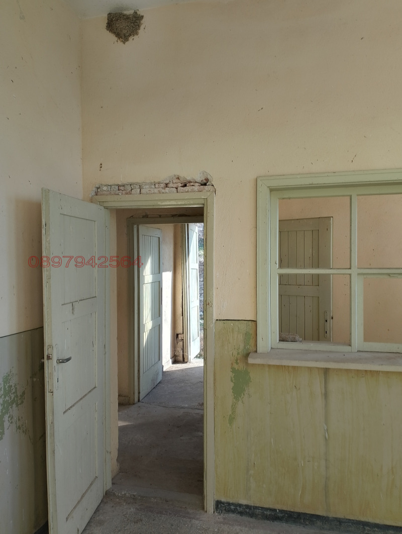 Продава КЪЩА, с. Средно градище, област Стара Загора, снимка 6 - Къщи - 52781444