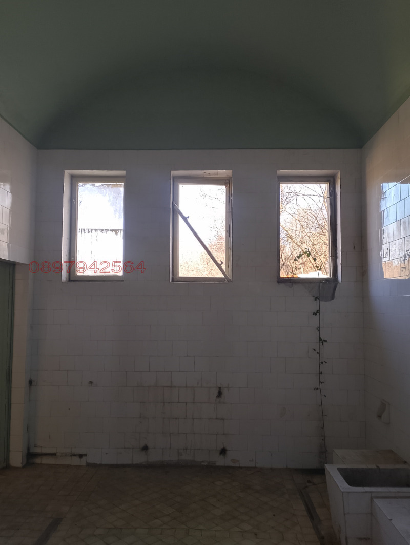 Продава КЪЩА, с. Средно градище, област Стара Загора, снимка 2 - Къщи - 52781444