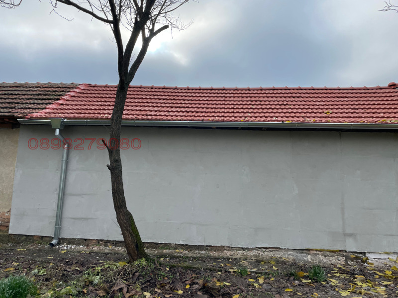 Продава КЪЩА, с. Каменец, област Плевен, снимка 2 - Къщи - 52780716