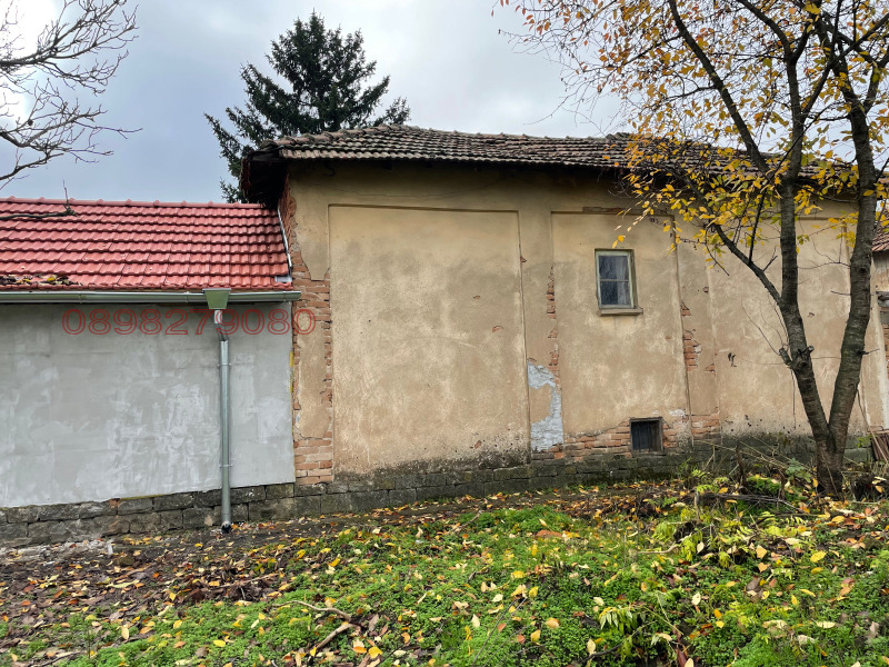 Продава КЪЩА, с. Каменец, област Плевен, снимка 3 - Къщи - 52780716