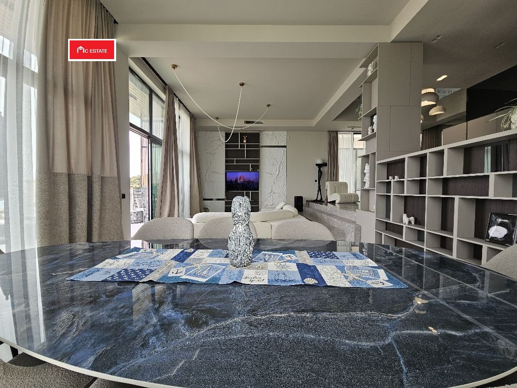 Продава КЪЩА, Извън страната, област Извън страната, снимка 5 - Къщи - 53948562