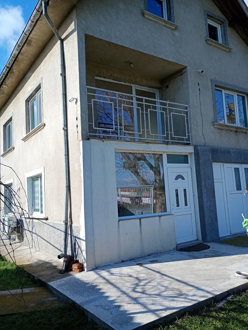 Продава КЪЩА в област Русе, с. Червена вода - 128 кв.м / 129 000 € » 252 302.07 лв., И-ВЕСИ