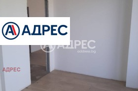 Продава 2-стаен област Добрич с. Кранево - [1] 
