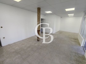 Продава офис град Варна Владислав Варненчик 2 - [1] 
