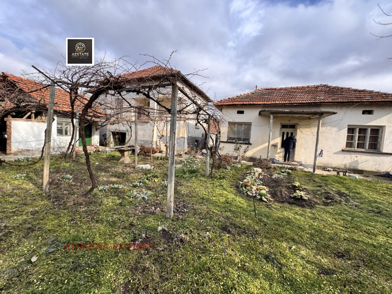 Na prodej  Dům oblast Loveč , Toros , 139 m2 | 79013997 - obraz [3]