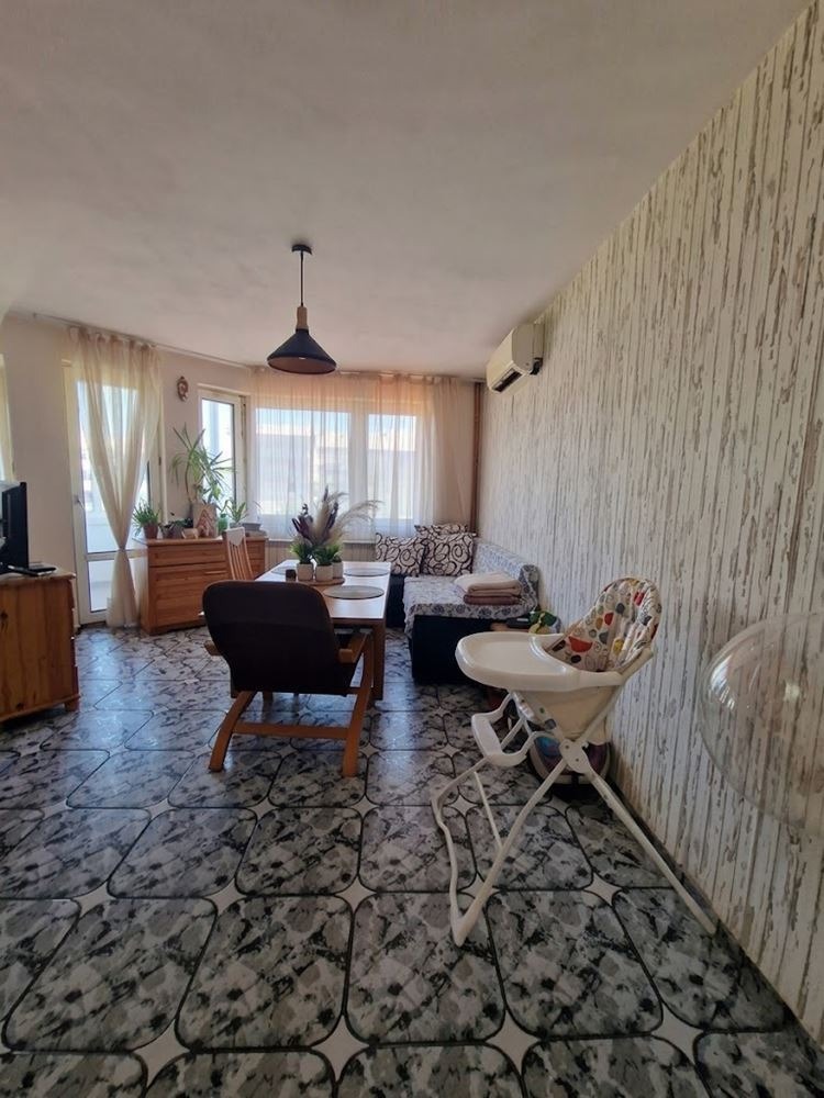 Продава КЪЩА, гр. Божурище, област София област, снимка 2 - Къщи - 56112415
