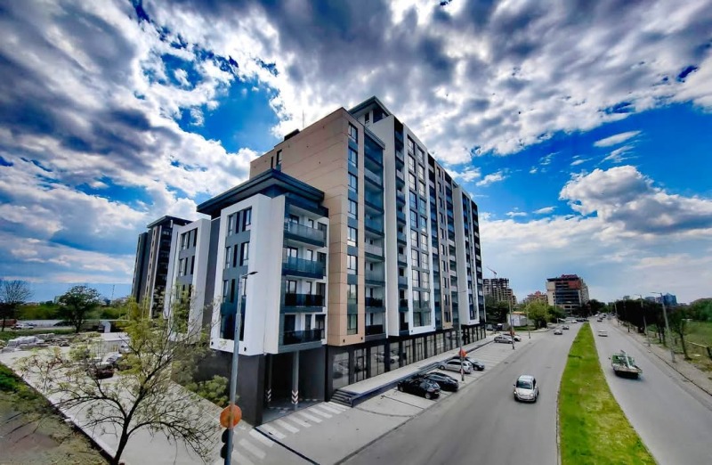 Eladó  Üzlet Plovdiv , Centar , 872 négyzetméter | 67096073 - kép [2]