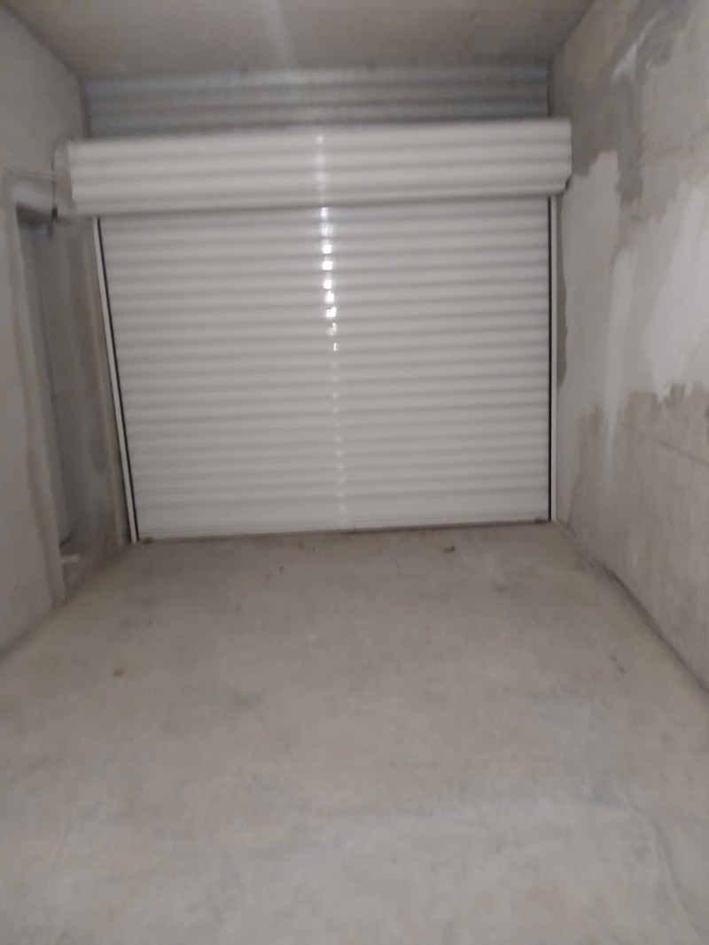 Zu verkaufen  Garage Warna , Grand Mol , 18 qm | 76266934