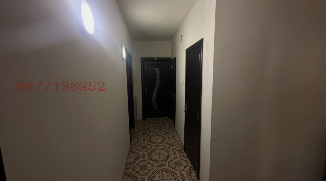 Продава 4-СТАЕН, гр. София, област София-град, снимка 2 - Апартаменти - 54141392