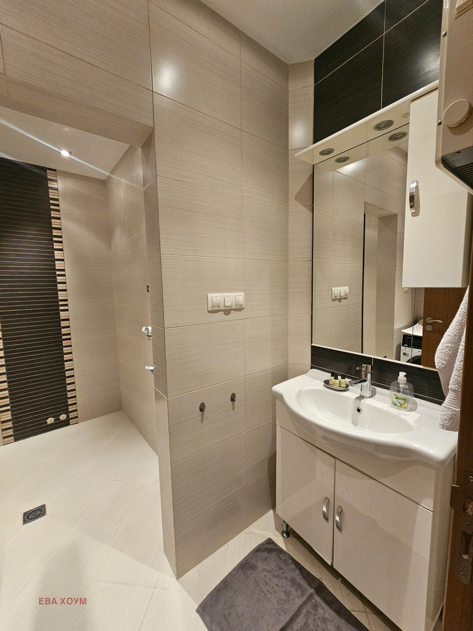 Продава МНОГОСТАЕН, гр. Пловдив, Кючук Париж, снимка 5 - Апартаменти - 55807671