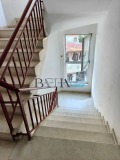 Продава 2-СТАЕН, град Варна, Погреби • 102900 € / 201254.91 лв. • 61646873 12