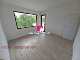 House Rozovo, region Stara Zagora  7