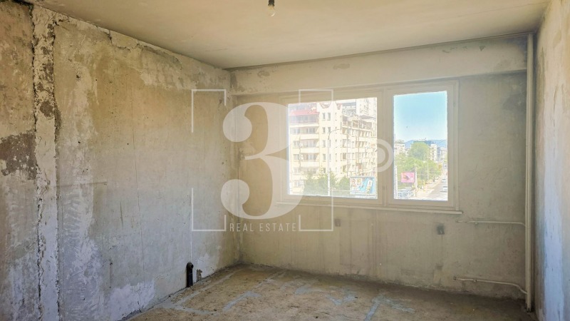 En venta  2 dormitorios Sofia , Mladost 1 , 88 metros cuadrados | 77887318 - imagen [4]
