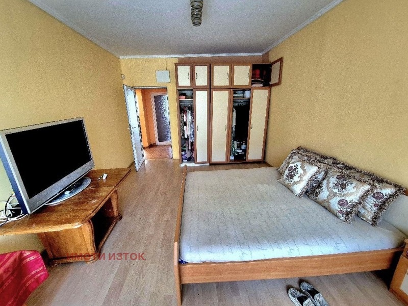 Продава 3-СТАЕН, гр. Перник, Изток, снимка 4 - Апартаменти - 52077879