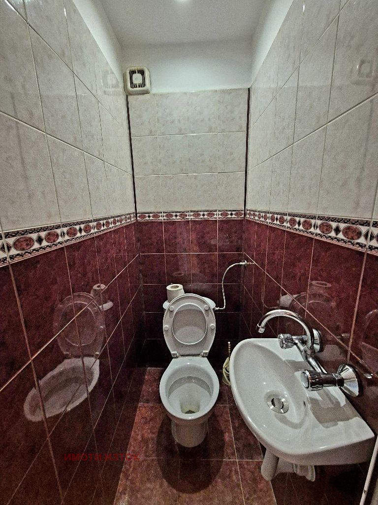 Продава 3-СТАЕН, гр. Перник, Изток, снимка 11 - Апартаменти - 52077879