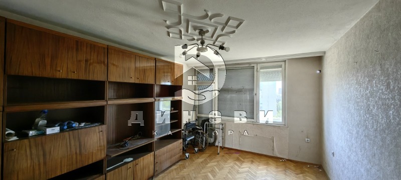 Продава 4-СТАЕН, гр. Стара Загора, Загорка, снимка 1 - Aпартаменти - 46916006