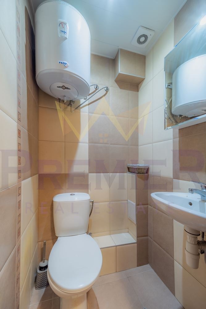 Продава  4-стаен град Варна , Гранд Мол , 167 кв.м | 52467868 - изображение [12]