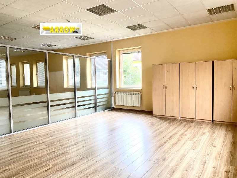 Na prodej  Kancelář Sofia , Centar , 3500 m2 | 36159032 - obraz [11]