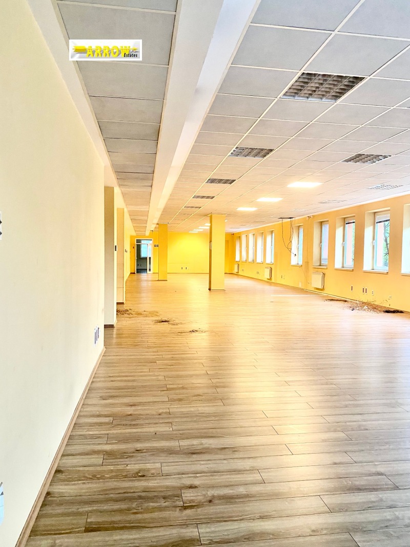 Na prodej  Kancelář Sofia , Centar , 3500 m2 | 36159032 - obraz [4]