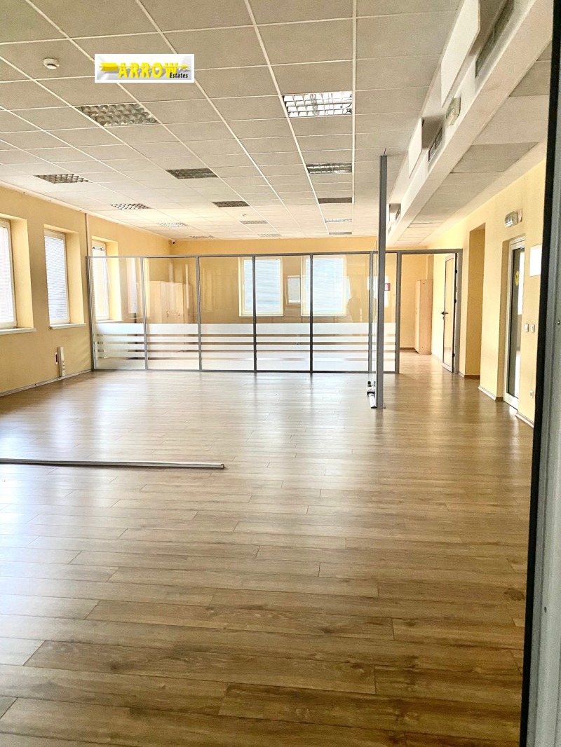 Na prodej  Kancelář Sofia , Centar , 3500 m2 | 36159032 - obraz [13]