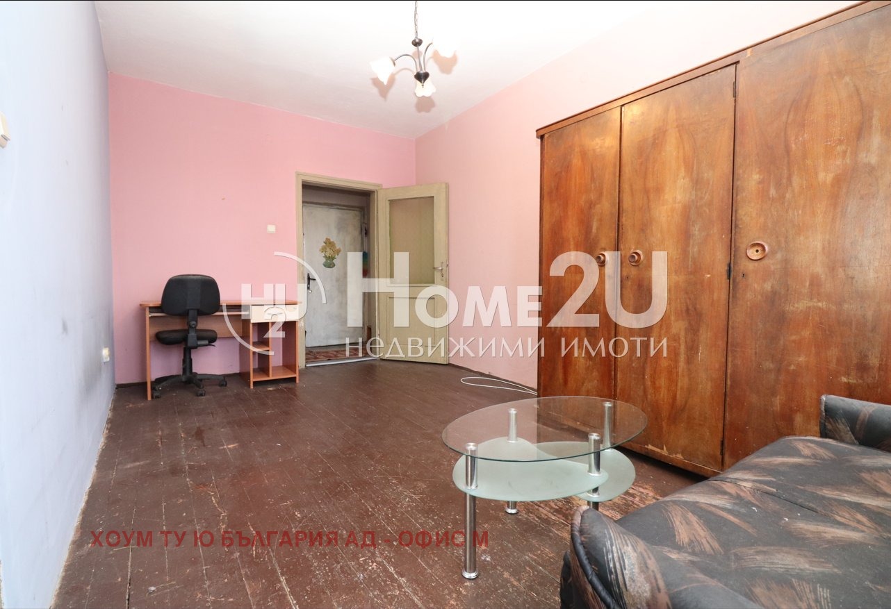 Продава ЕТАЖ ОТ КЪЩА, гр. София, Карпузица, снимка 5 - Етаж от къща - 53788627