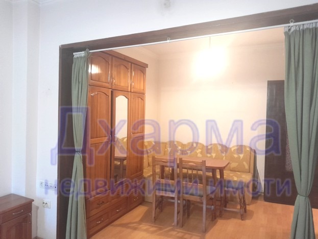 Продава  1-стаен, град София, Център •  202 000 EUR • ID 80999159 — holmes.bg - [1] 