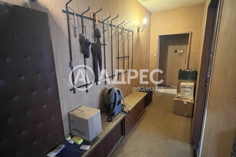 Продава  3-стаен град София , Банишора , 95 кв.м | 65471042 - изображение [2]