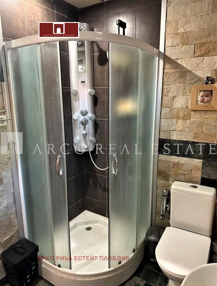 Продава  Къща област Пазарджик , с. Левски , 204 кв.м | 41256800 - изображение [5]