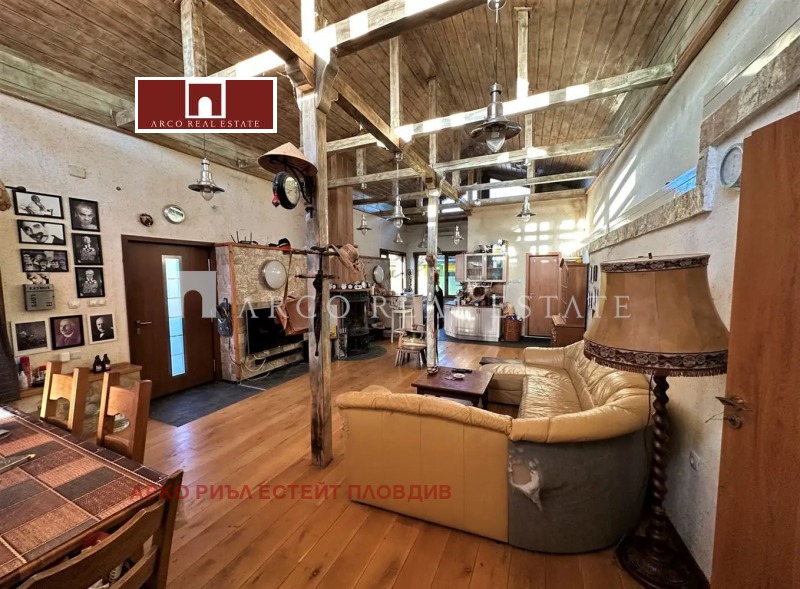 Продава  Къща област Пазарджик , с. Левски , 204 кв.м | 41256800