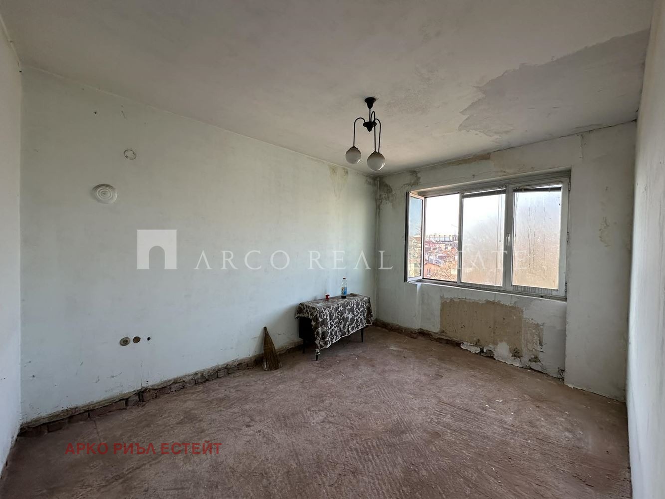 Продава 2-СТАЕН, гр. София, Център