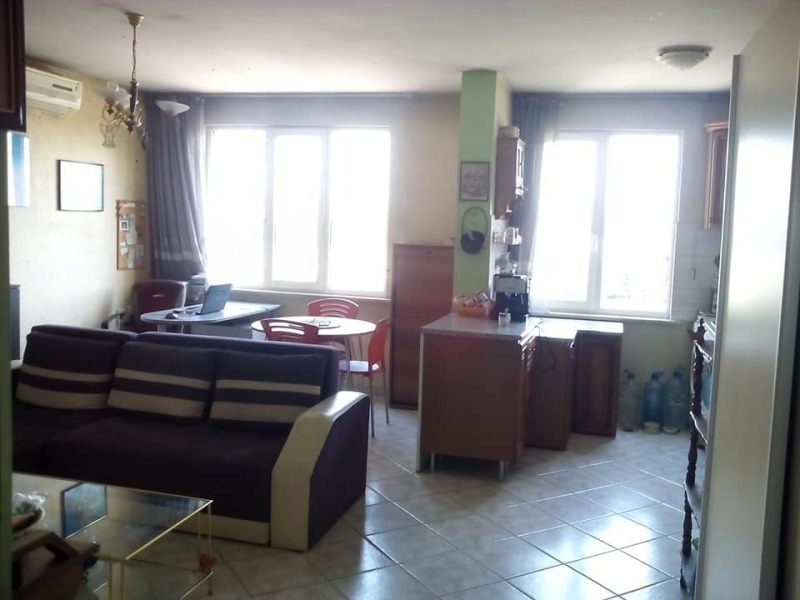 На продаж  2 спальні София , Оборище , 75 кв.м | 97939023 - зображення [2]