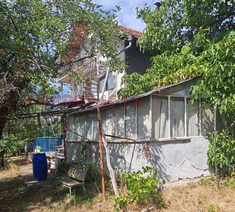 Продава КЪЩА, с. Поцърненци, област Перник, снимка 6 - Къщи - 52780161