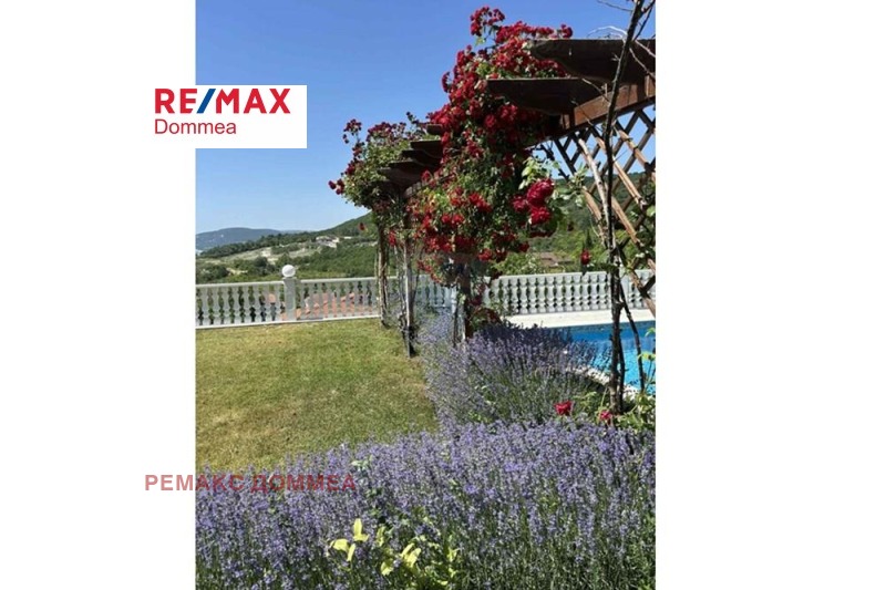 Продава  Вила, област Добрич, к.к. Албена •  400 000 EUR • ID 51047403 — holmes.bg - [1] 