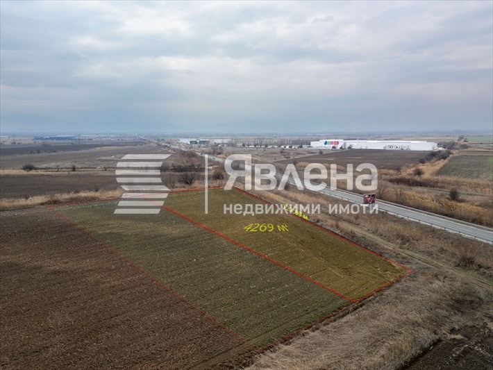 Продава  Парцел град Пловдив , Индустриална зона - Север , 4269 кв.м | 25494929 - изображение [2]