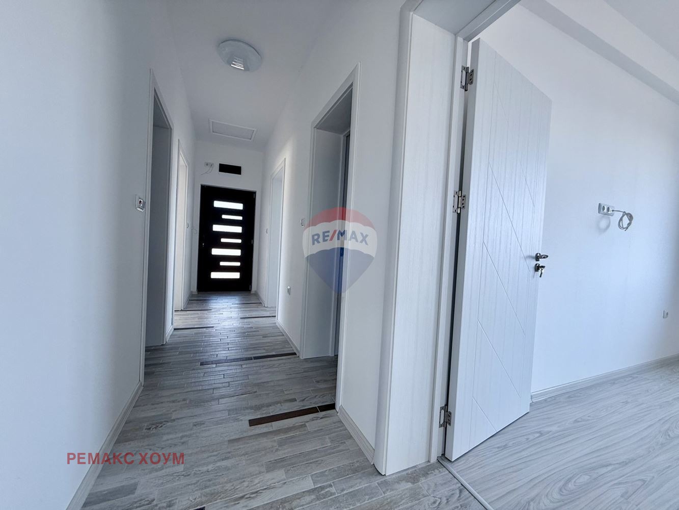 Продава КЪЩА, с. Соколово, област Добрич, снимка 13 - Къщи - 51938333