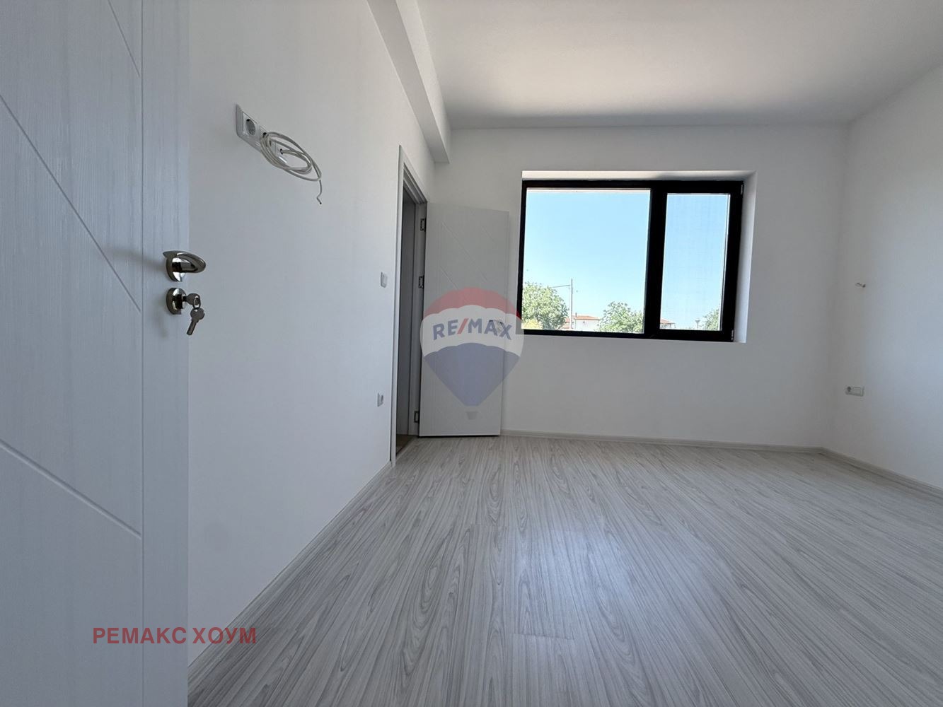 Продава КЪЩА, с. Соколово, област Добрич, снимка 9 - Къщи - 51938333