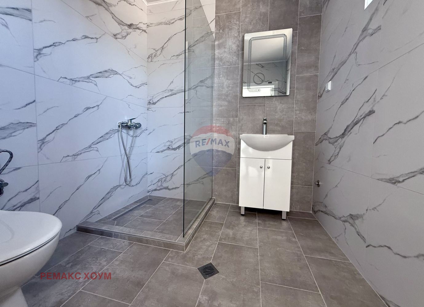 Продава КЪЩА, с. Соколово, област Добрич, снимка 10 - Къщи - 51938333