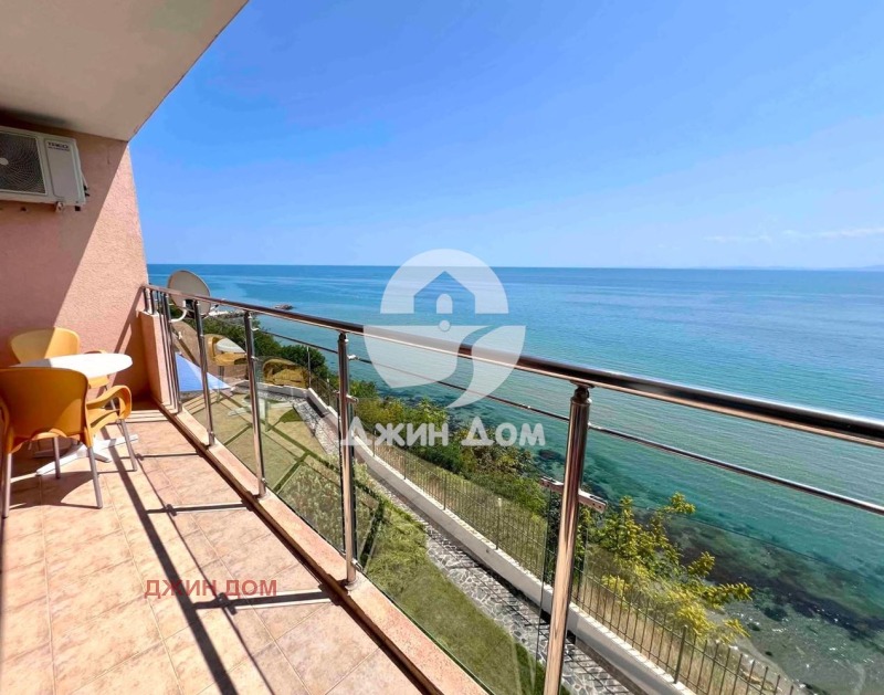 Продава  2-стаен област Бургас , гр. Свети Влас , 77 кв.м | 23050356
