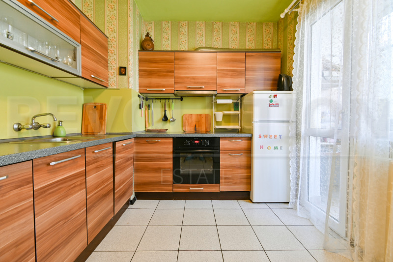 For Sale  2 bedroom Sofia , Nadezhda 1 , 90 sq.m | 97363265 - image [2]