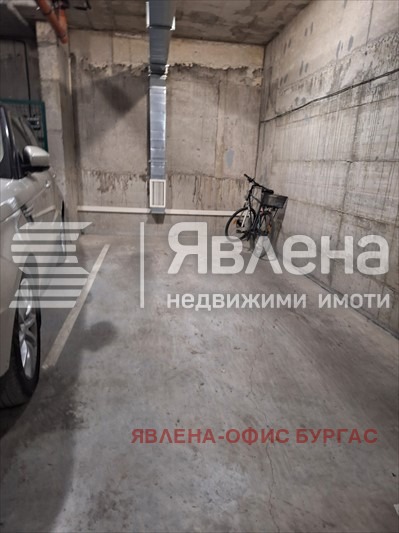 Продава 3-СТАЕН, гр. Бургас, Център, снимка 7 - Апартаменти - 51993276