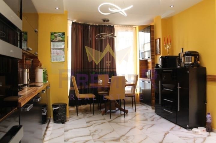 Продава 3-СТАЕН, гр. София, Люлин 8