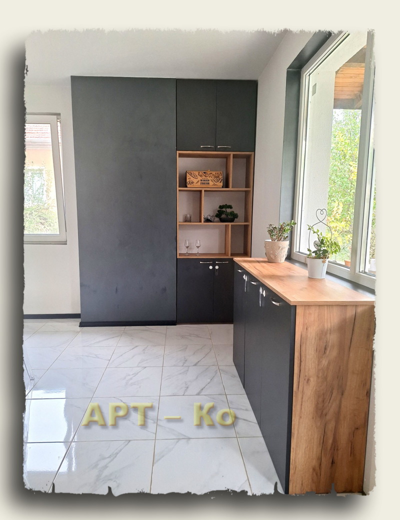 Te koop  Huis Pernik , Iztok , 220 m² | 56047697 - afbeelding [16]