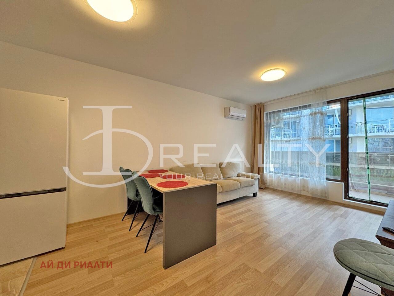 Продава 2-СТАЕН, гр. Бургас, Сарафово, снимка 3 - Апартаменти - 55848526
