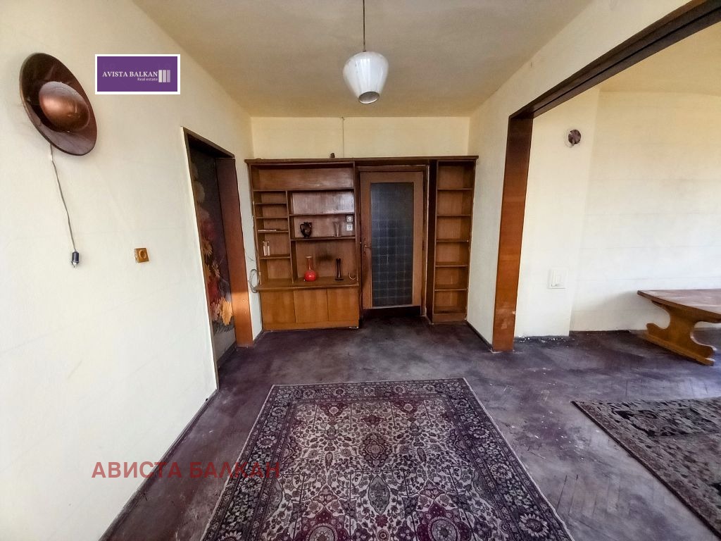 Продава ЕТАЖ ОТ КЪЩА, гр. София, Малашевци, снимка 2 - Етаж от къща - 54526818