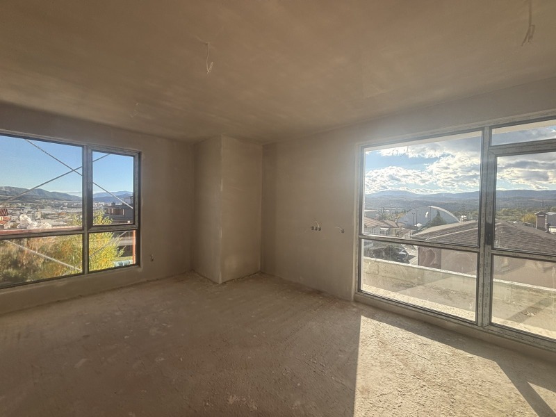 Продава 3-СТАЕН в град Благоевград, Освобождение - 105 кв.м / 125 000 € » 244 478.75 лв., ИМОТИНВЕСТ77