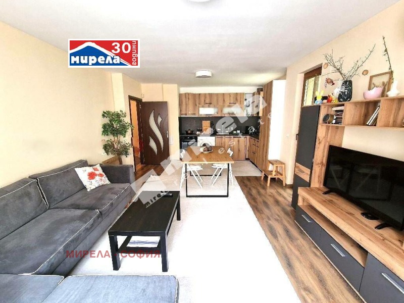 Продаја  1 спаваћа соба Софија , Центар , 65 м2 | 95847578